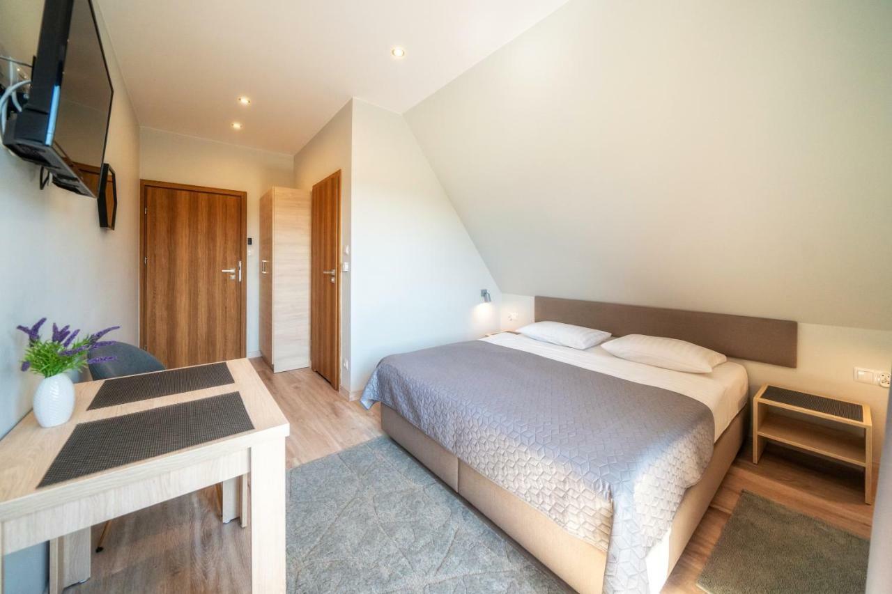 Frühstückspension Apartamenty, Pokoje Przy Termach - 70 M Termy Szaflary, 150 M Goracy Potok